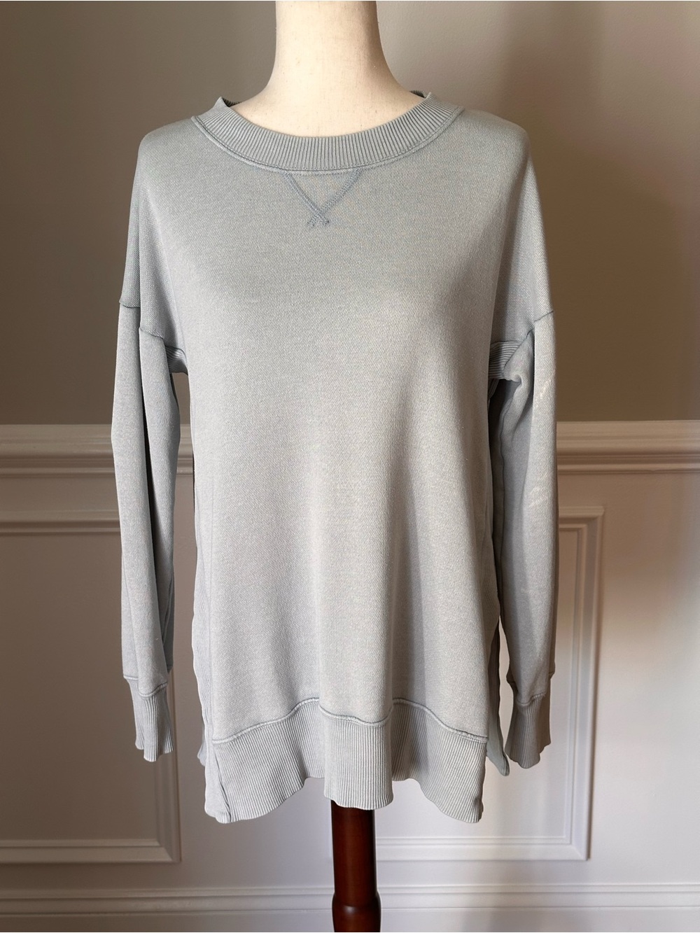 Aerie Light Blue Gray Oversized Sweatshirt size XS